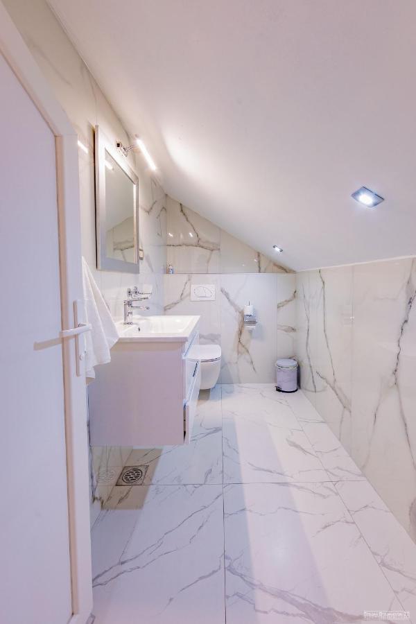 Risteski Apartments - St. Naum Ljubaništa Zewnętrze zdjęcie